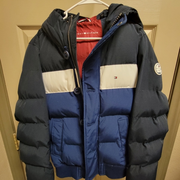 Jackets - Picture 15 of 16